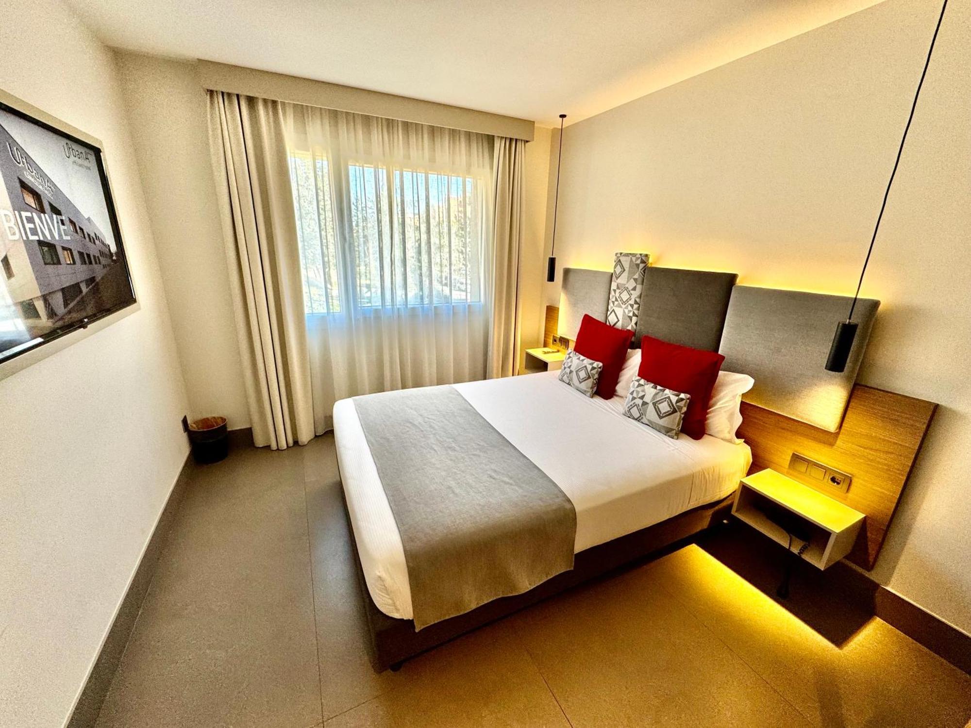 Urban A+++ Hotel トレス・カントス エクステリア 写真
